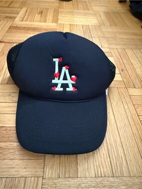 LA Heart Embroidered Black Trucker Hat - Accessories
